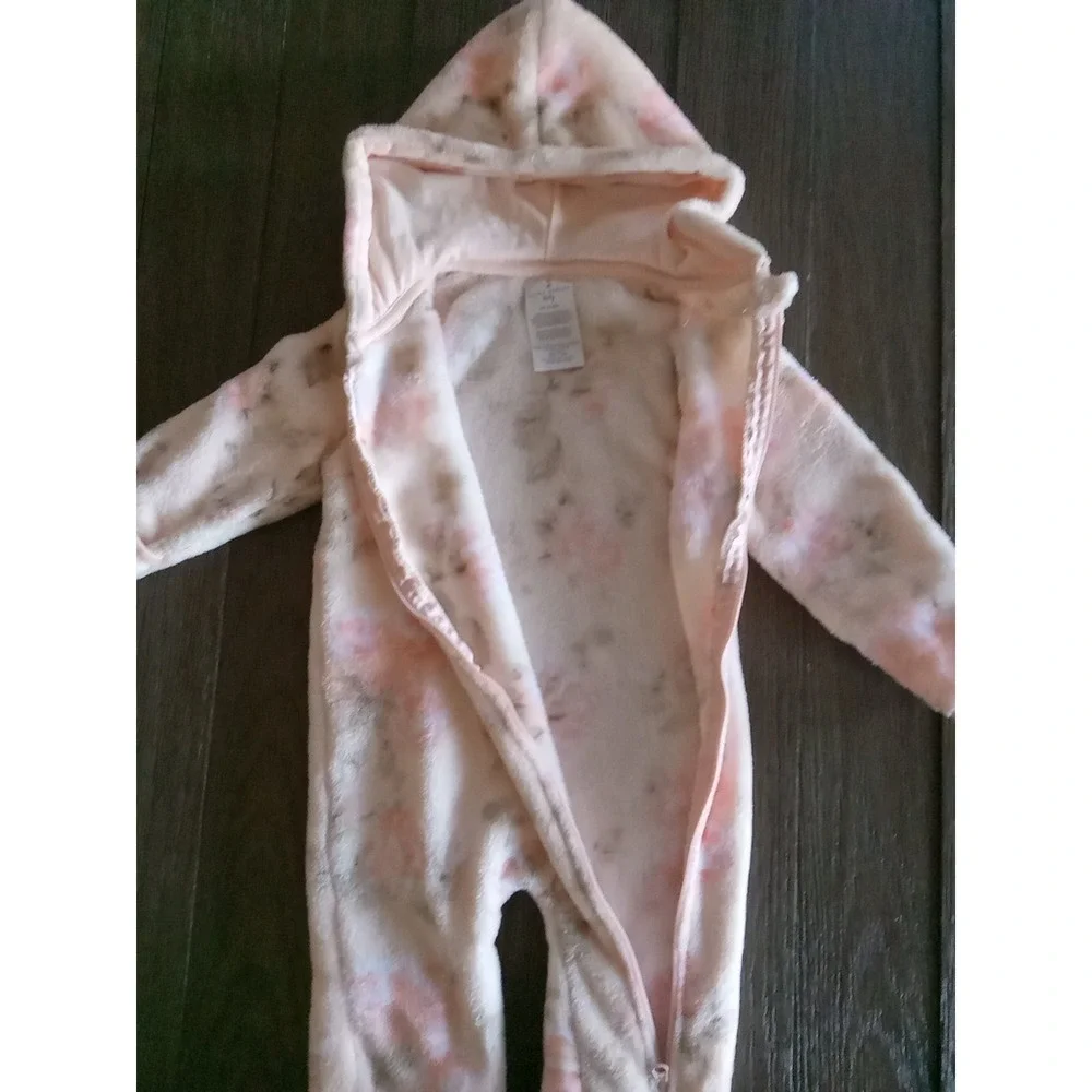 Laura Ashley Baby Snowsuit Floral Multicolored Plush Fleece Size 6-9 mo.